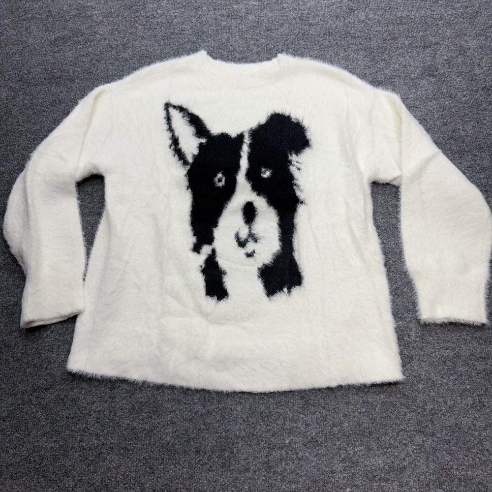 Womens Fuzzy Eyelash Knit Dog Graphic Sweater White Black Crew Neck Large